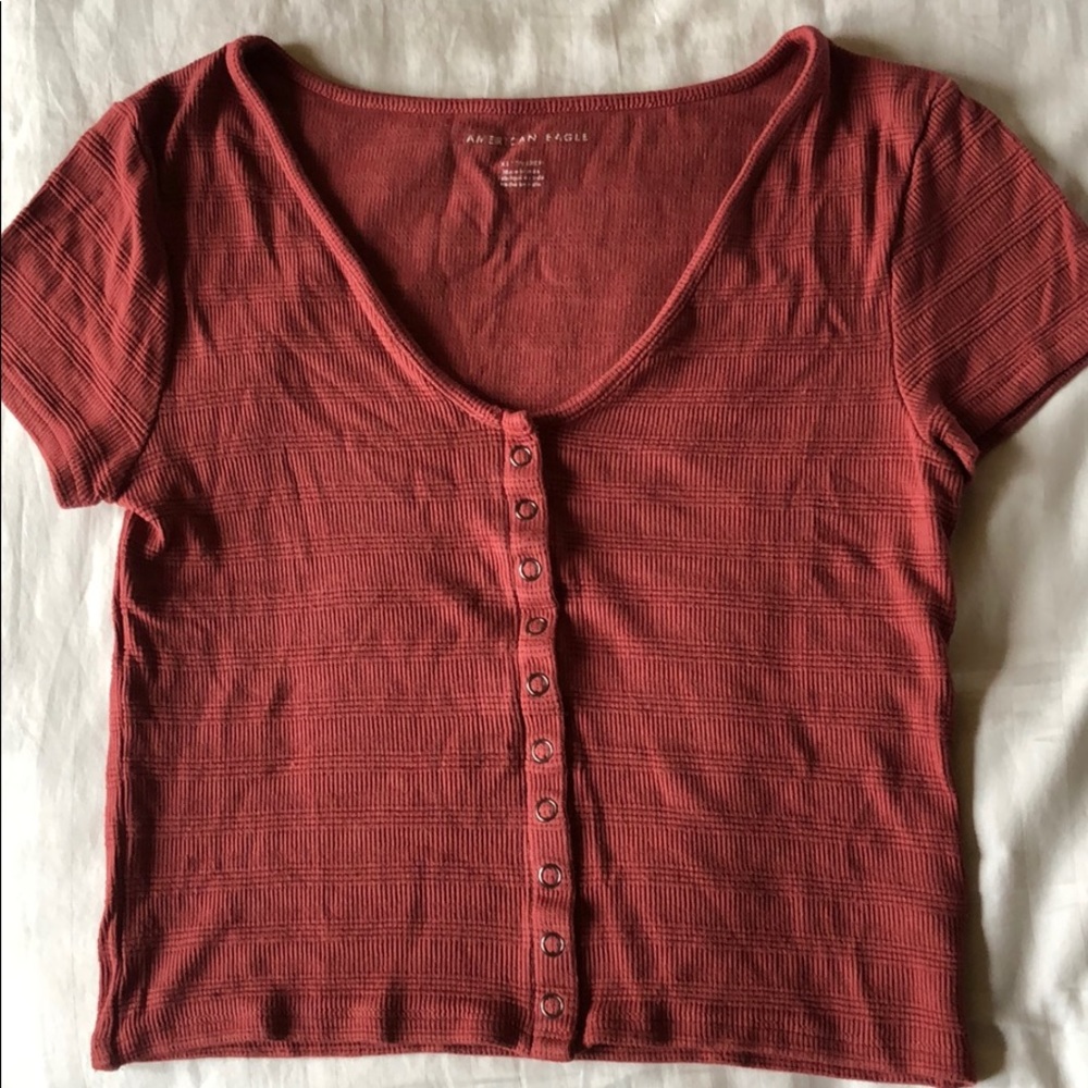 Cute and comfy shirt, burnt red color